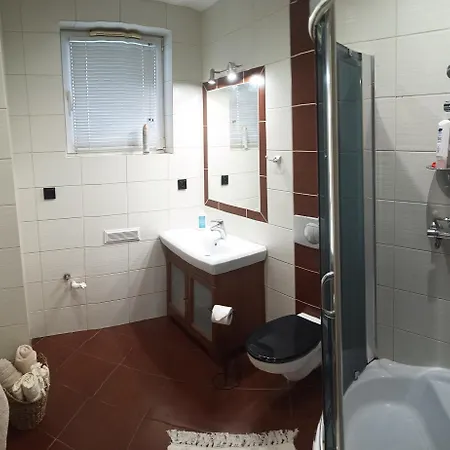 Palerma Apartament *